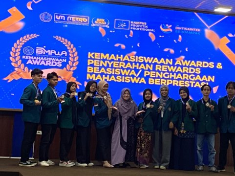 Mahasiswa Program Vokasi D3 Akuntansi Raih Prestasi di Ajang POMPROV 2026 Cabang Panjat Tebing