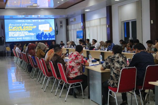 Focus Group Discussion Program Vokasi UM Metro dengan DUDIKA dan SMA/SMK se-Provinsi Lampung